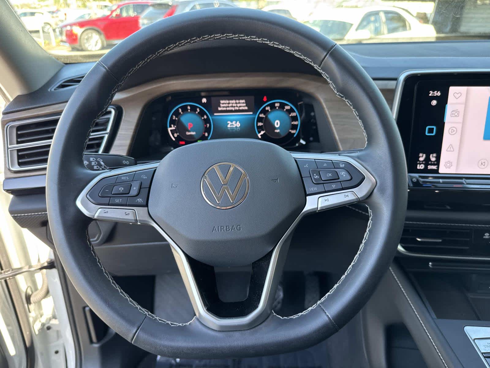 2024 Volkswagen Atlas 2.0T SE