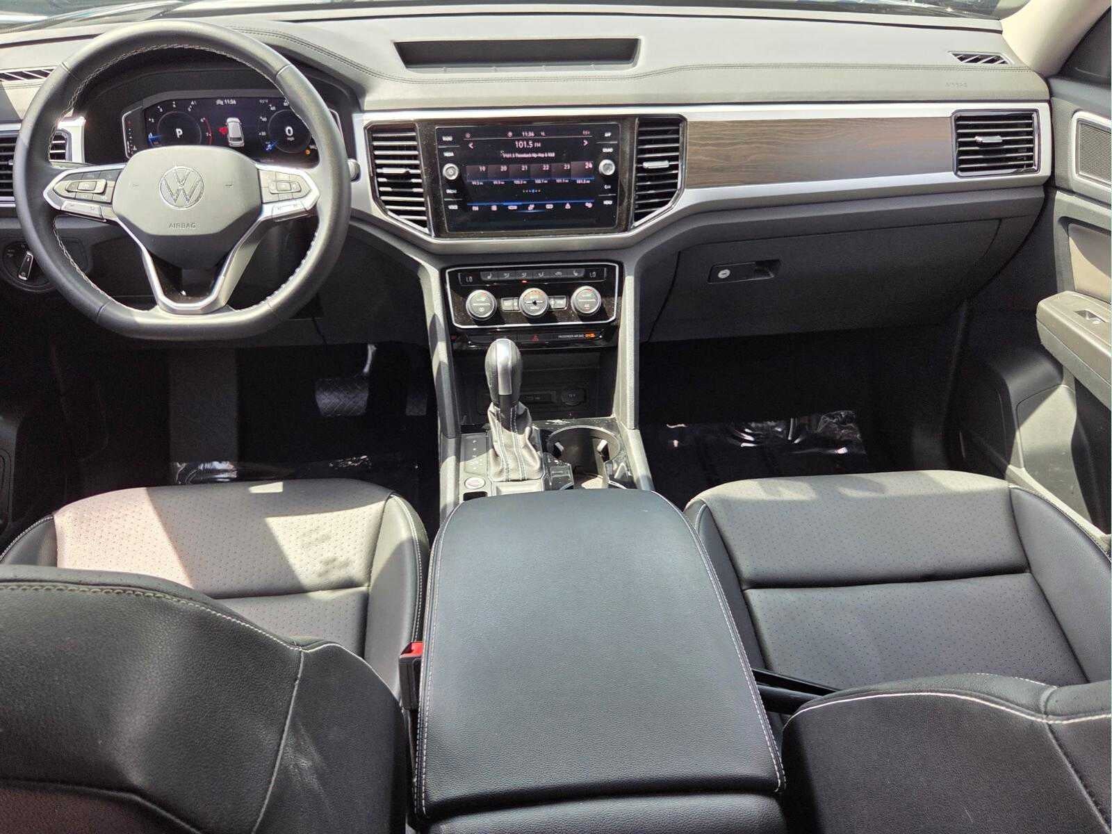 2023 Volkswagen Atlas 3.6L V6 SE w/Technology