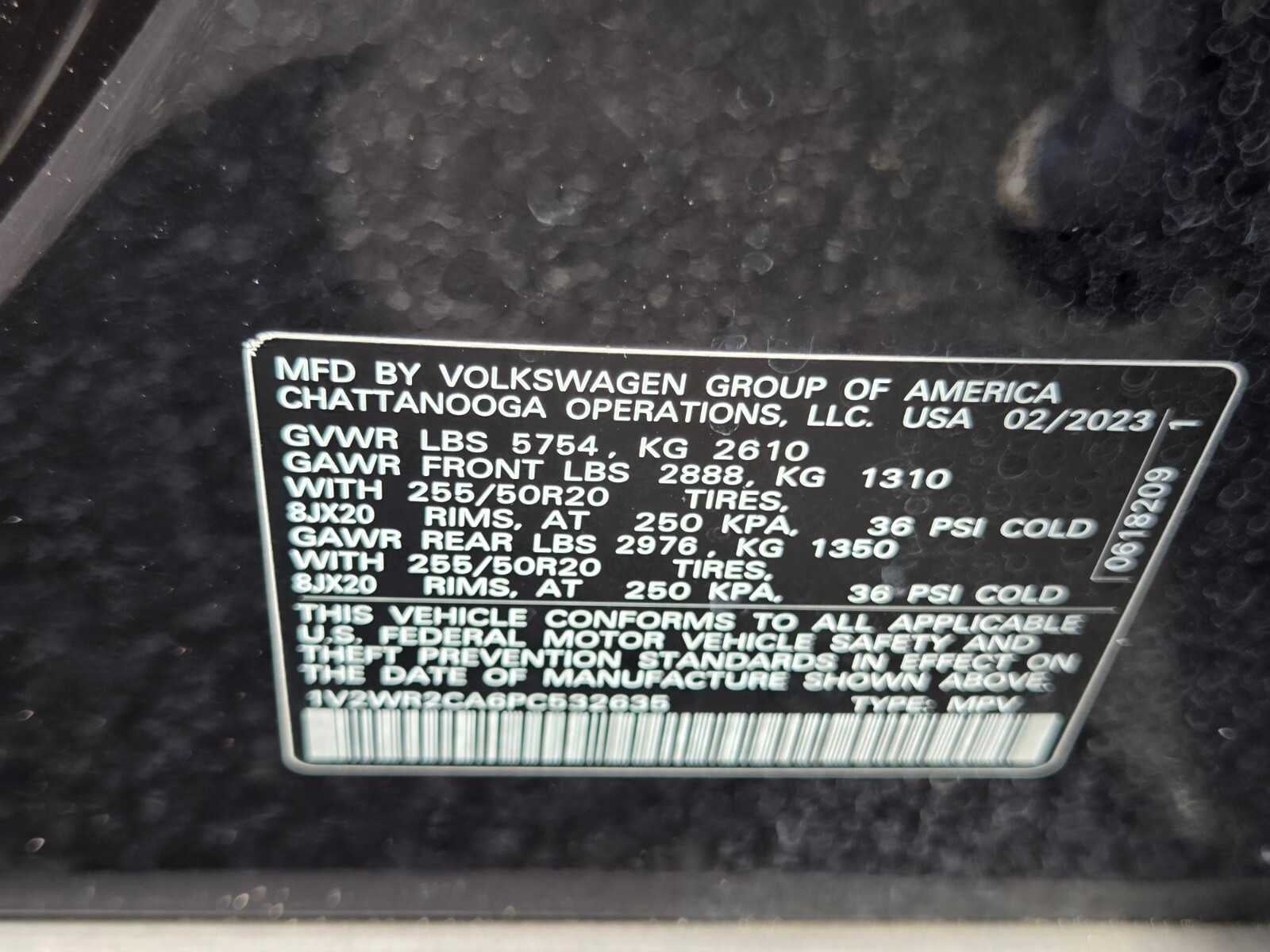 2023 Volkswagen Atlas 3.6L V6 SE w/Technology