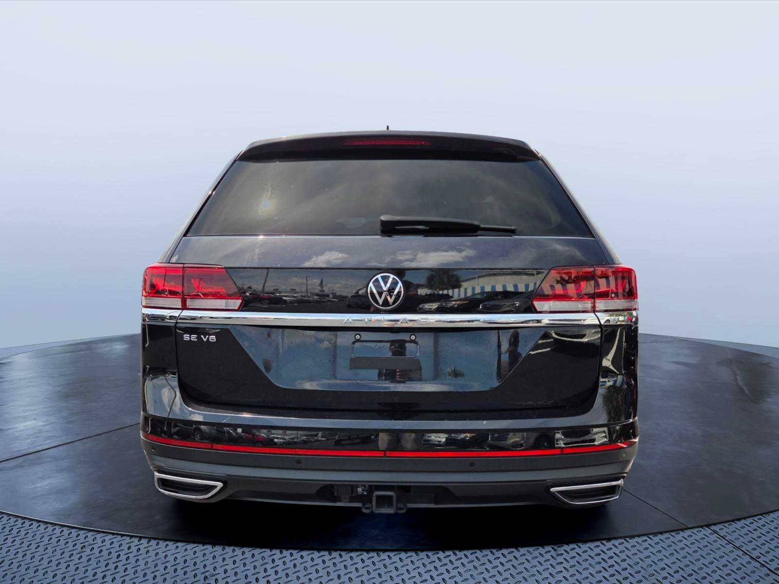 2023 Volkswagen Atlas 3.6L V6 SE w/Technology