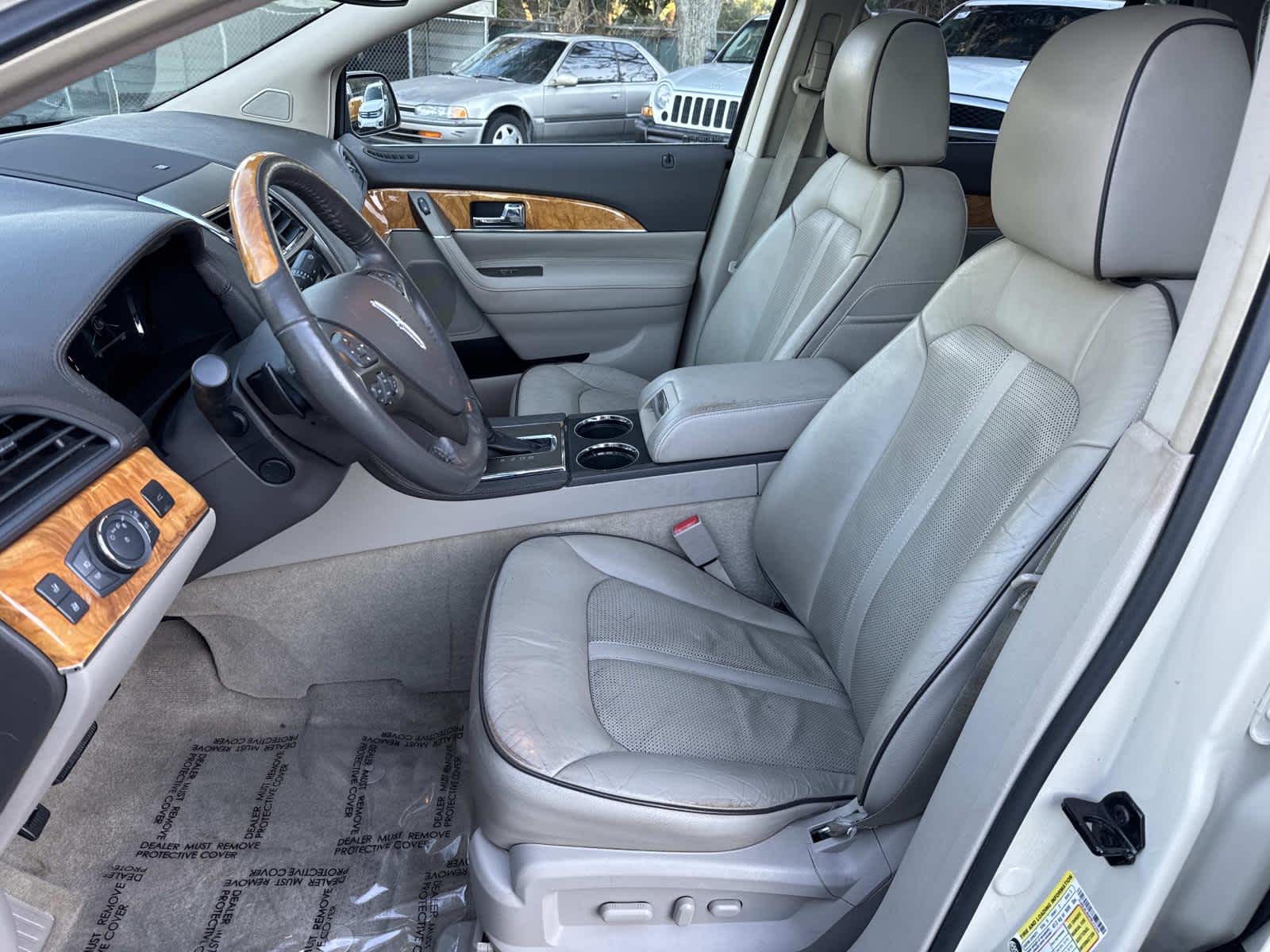 2015 Lincoln MKX Base