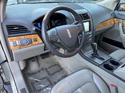 2015 Lincoln MKX Base