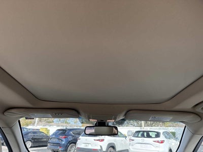 2014 Lincoln MKT Base