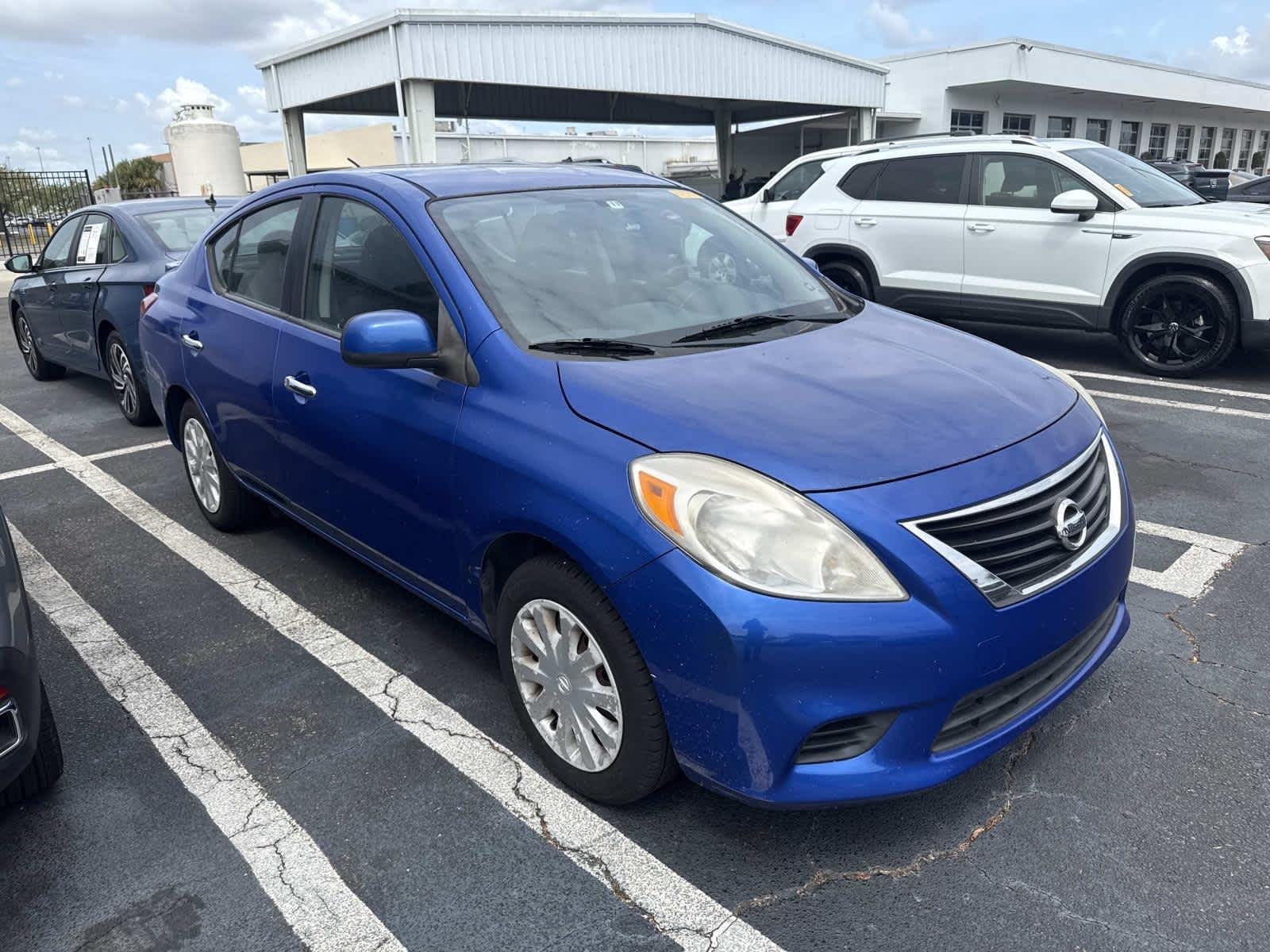 2013 Nissan Versa SV