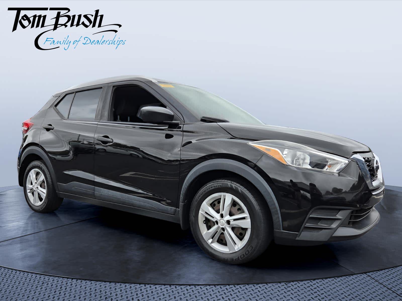 2019 Nissan Kicks S