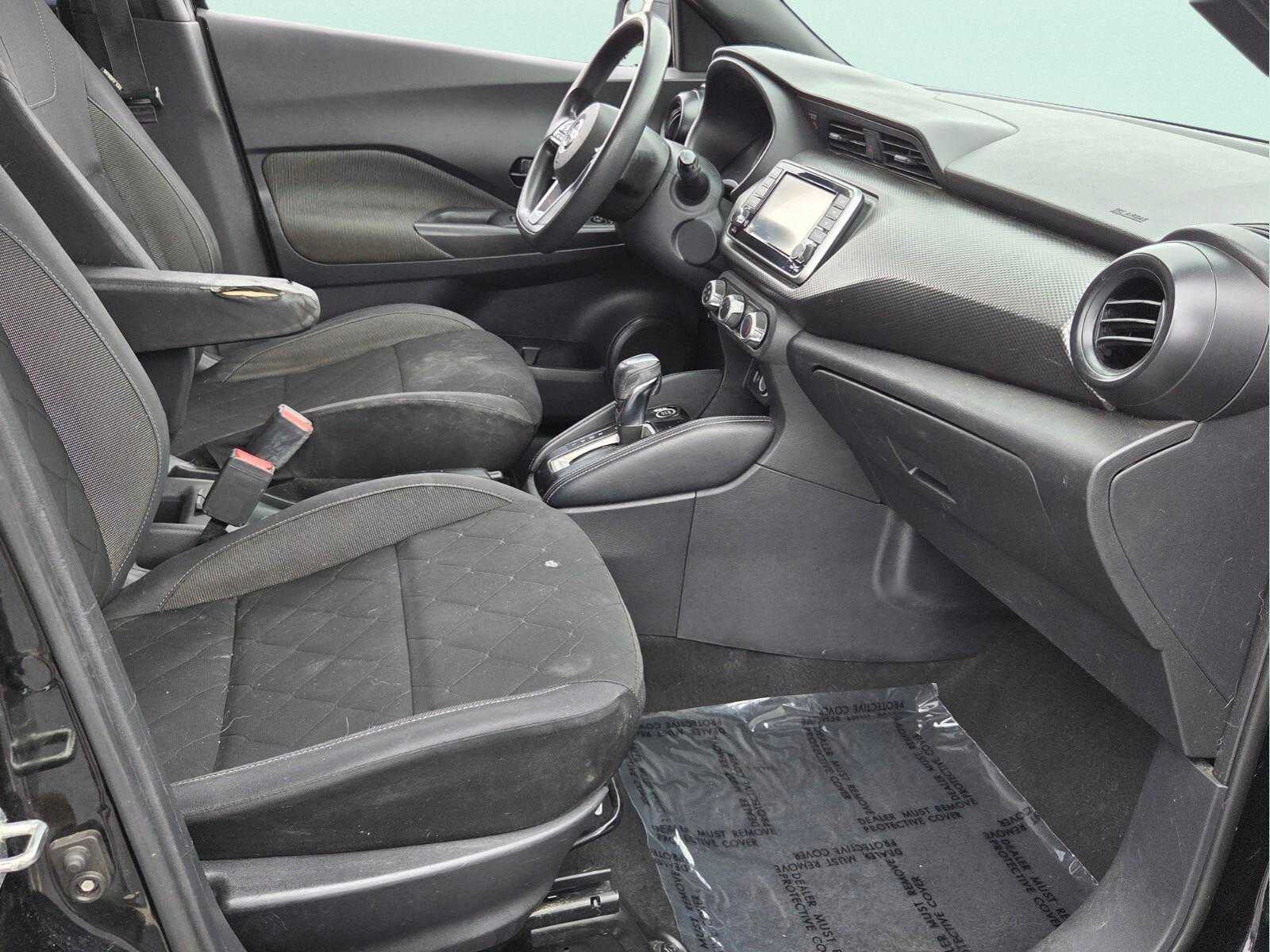 2019 Nissan Kicks S