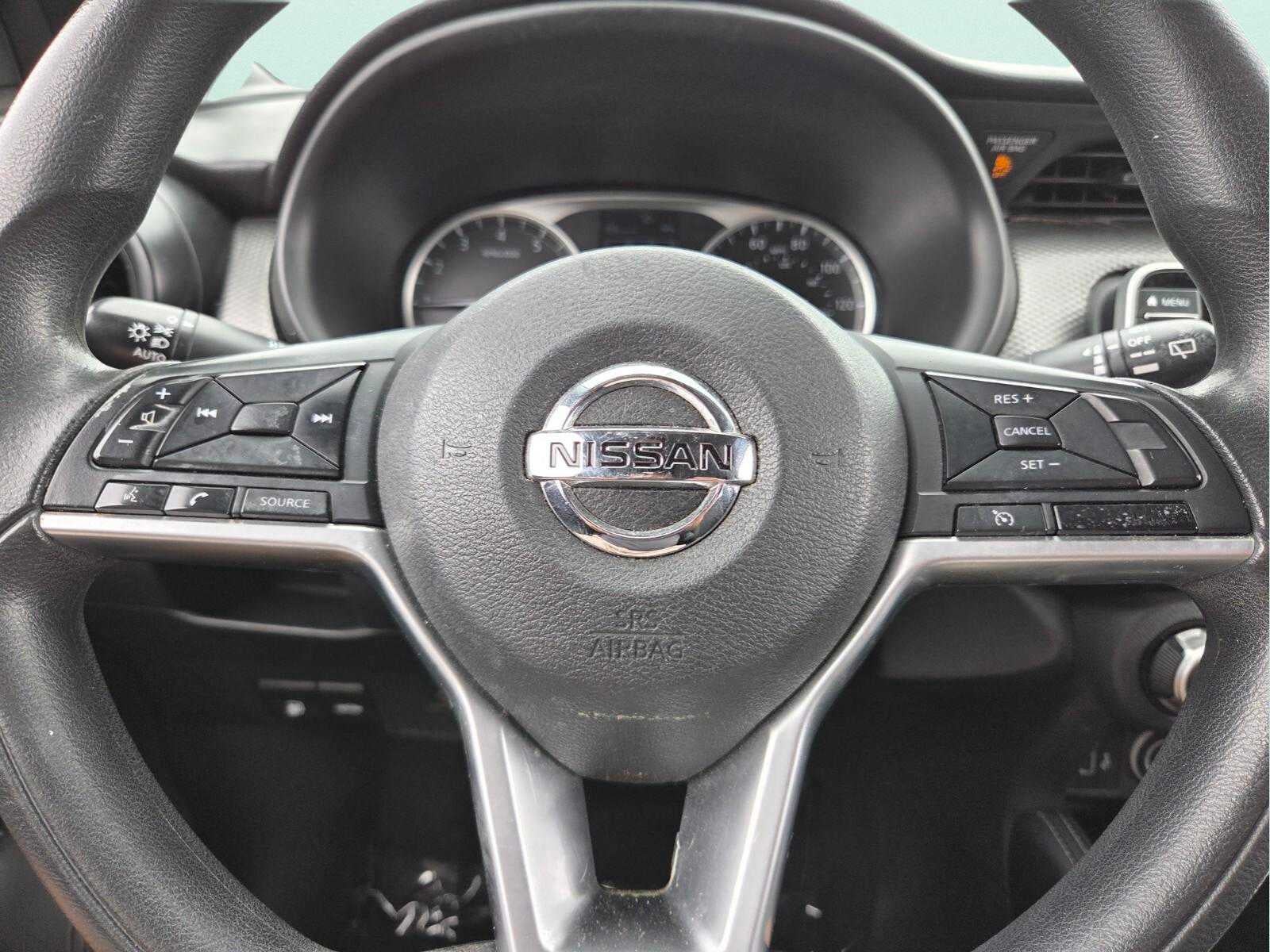 2019 Nissan Kicks S