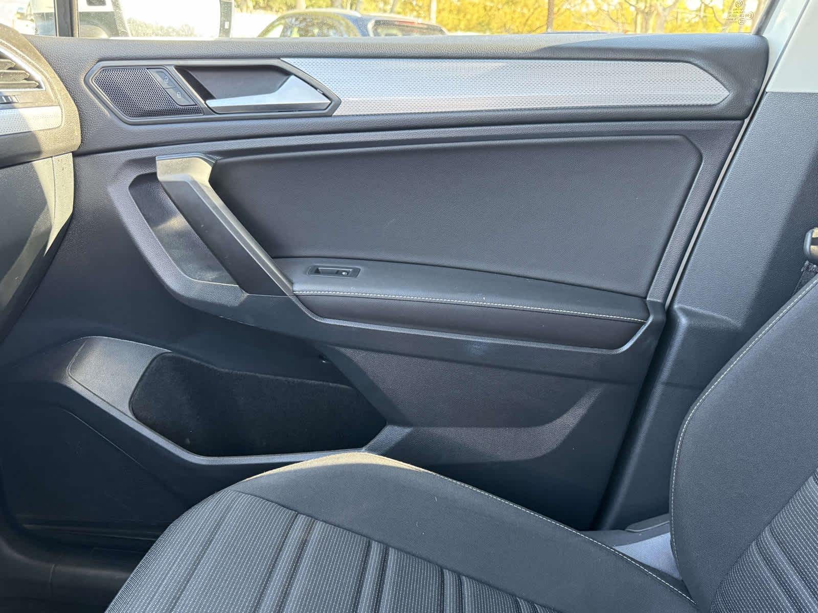 2022 Volkswagen Tiguan S