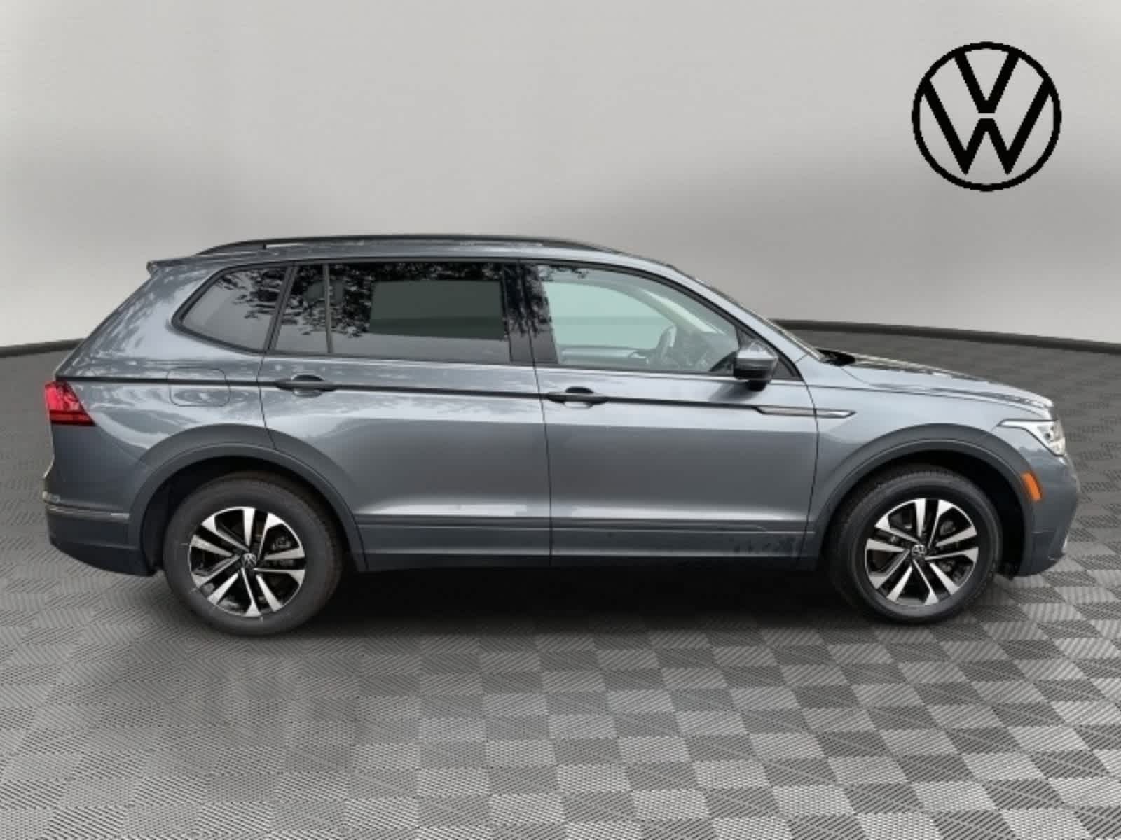 2022 Volkswagen Tiguan S