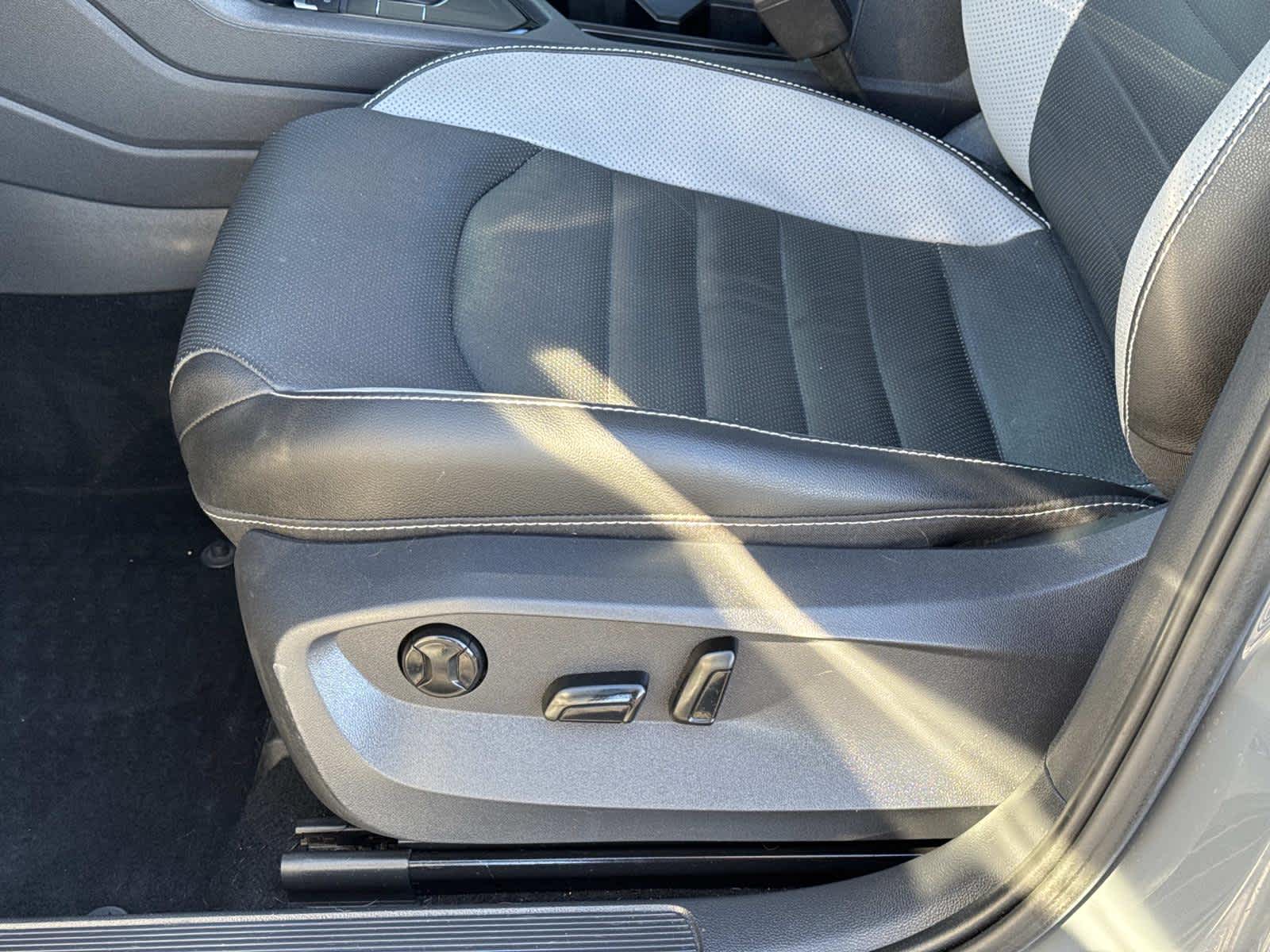 2022 Volkswagen Taos SEL