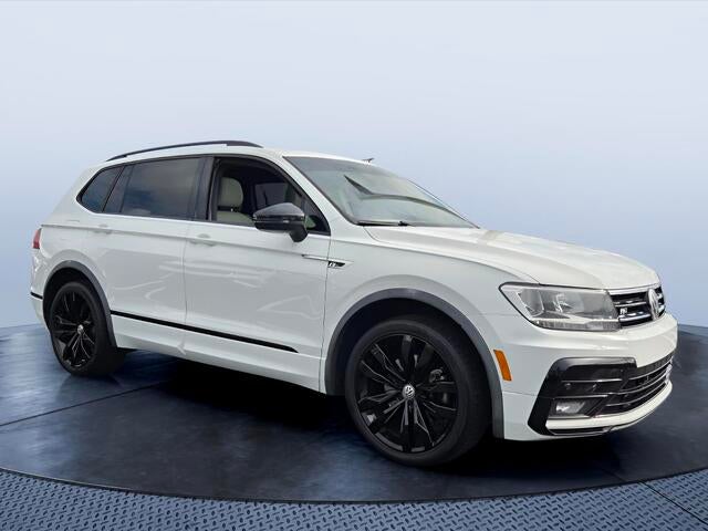 2020 Volkswagen Tiguan SE R-Line Black
