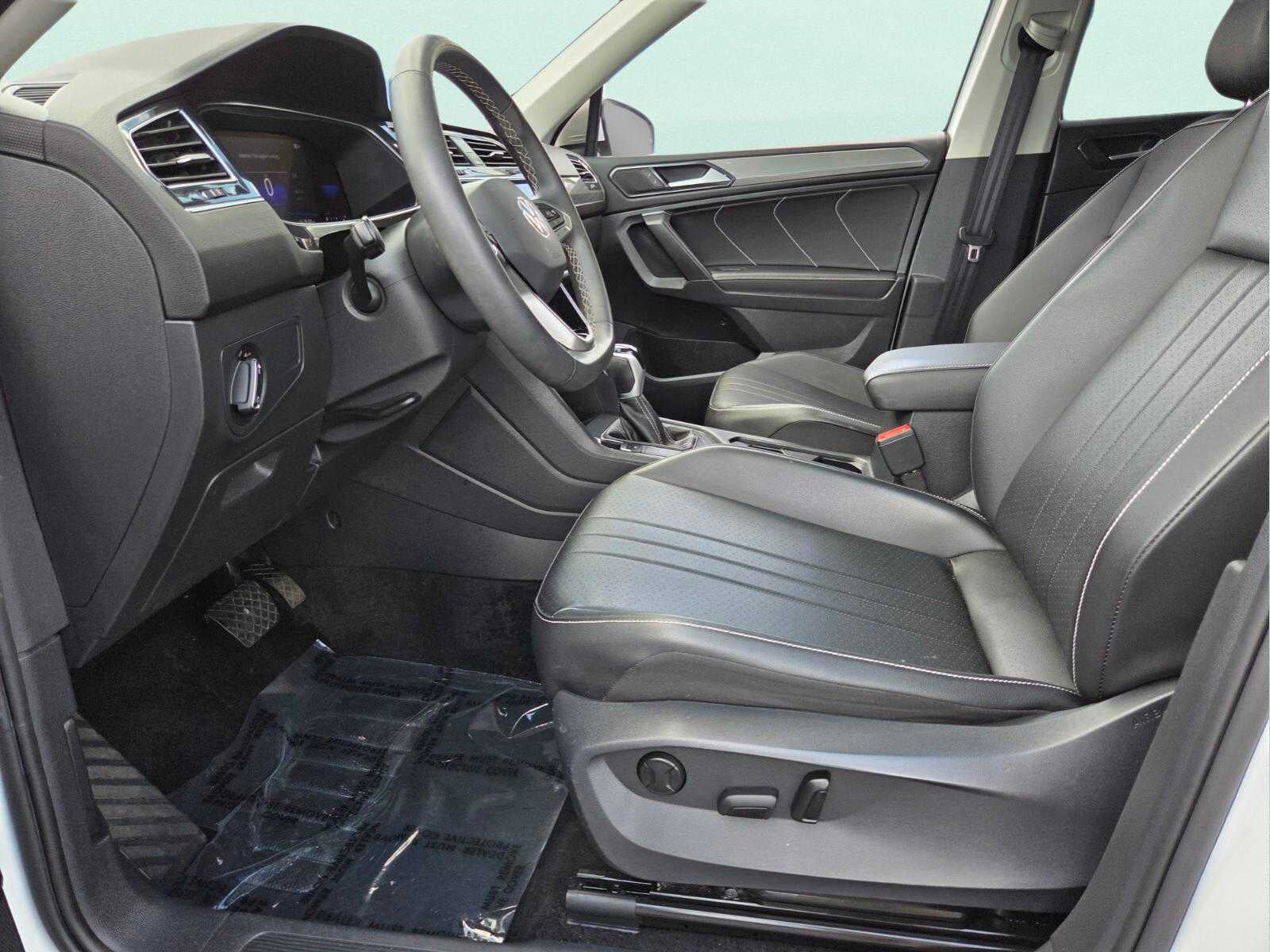 2022 Volkswagen Tiguan SE