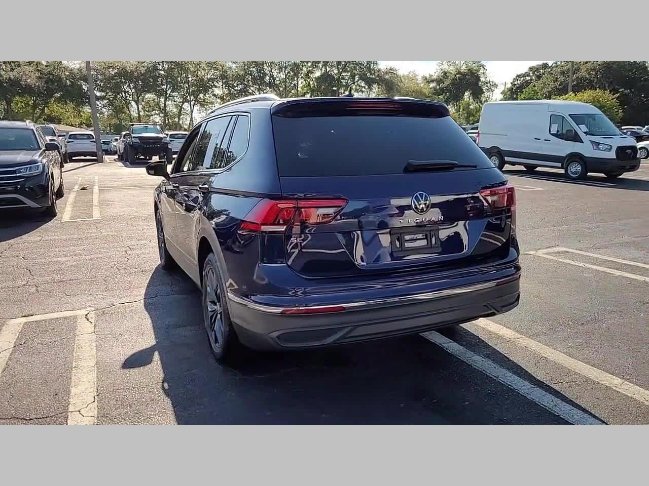 2022 Volkswagen Tiguan SE