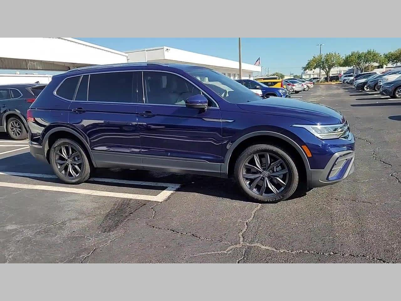 2022 Volkswagen Tiguan SE