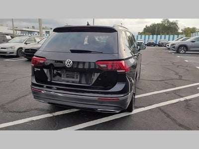 2021 Volkswagen Tiguan SE R-Line Black