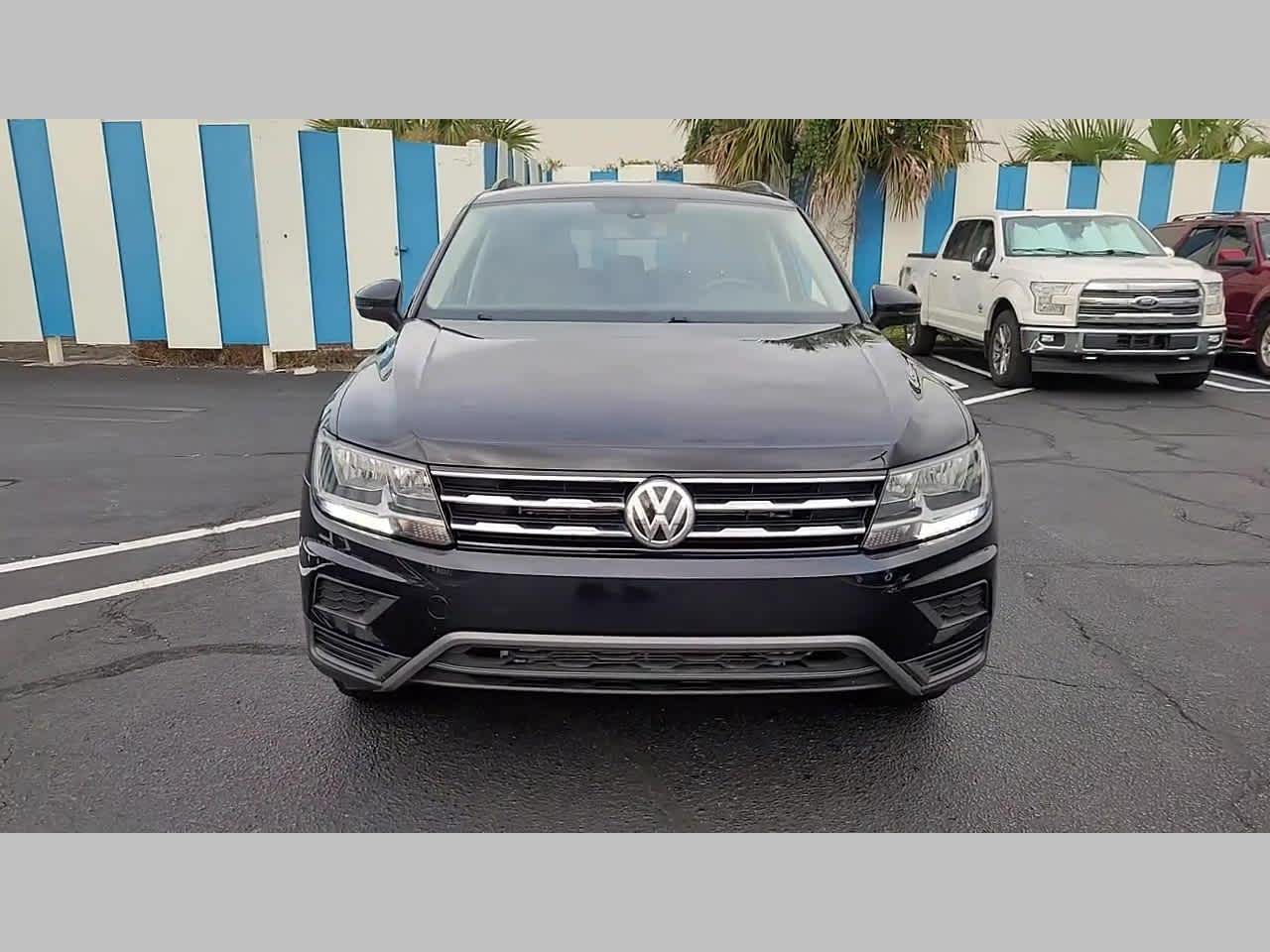 2021 Volkswagen Tiguan SE R-Line Black