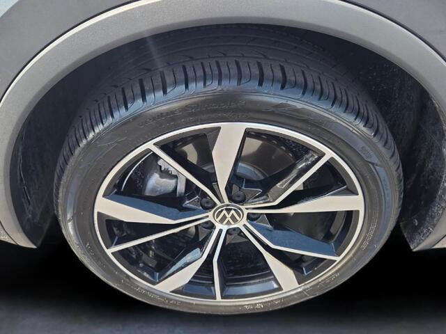 2022 Volkswagen Tiguan SEL R-Line
