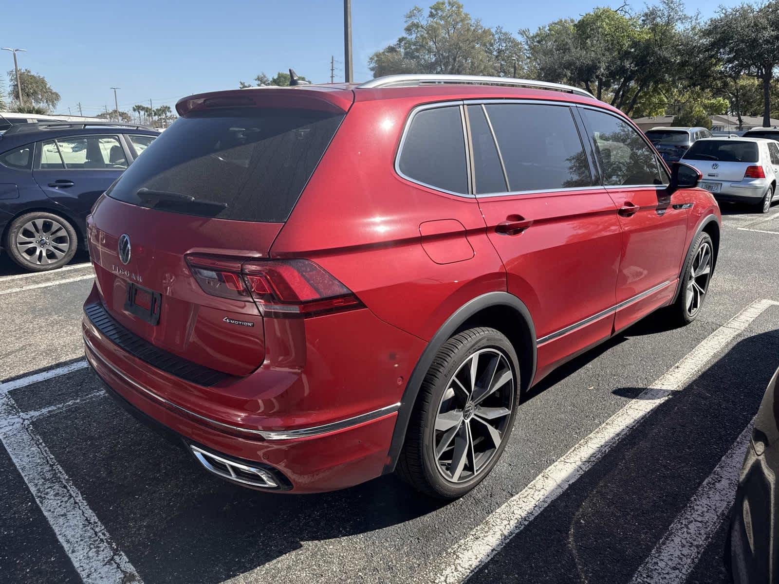 2024 Volkswagen Tiguan SEL R-Line