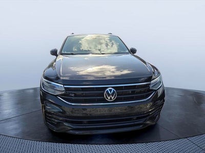 2024 Volkswagen Tiguan SE R-Line Black