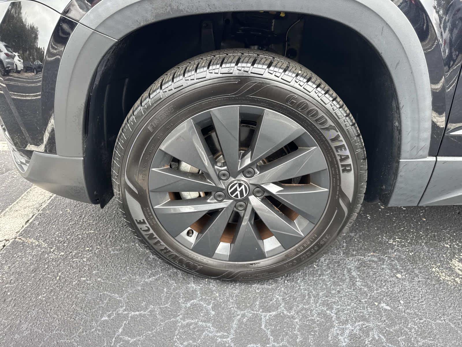 2023 Volkswagen Taos S