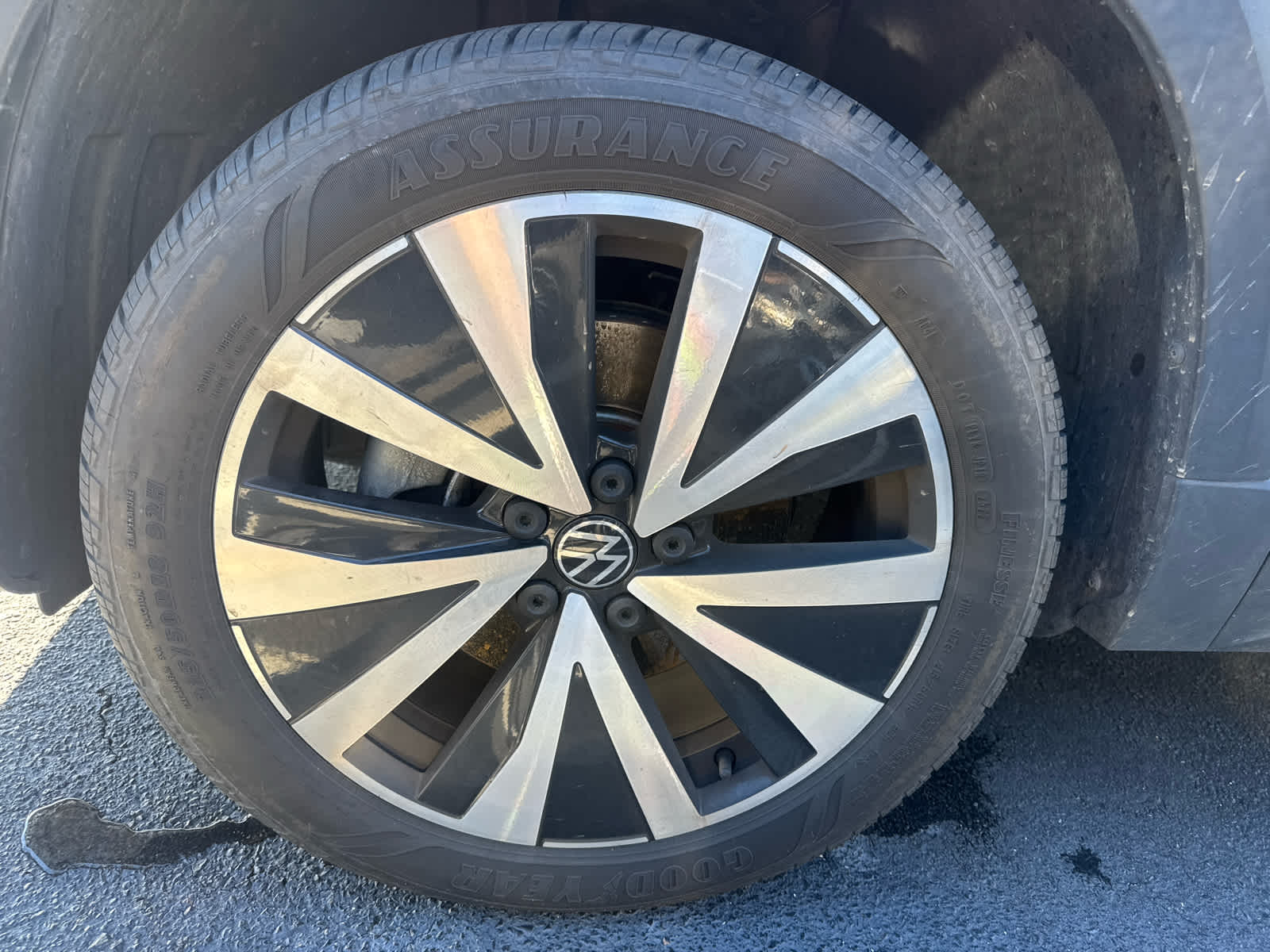 2023 Volkswagen Taos SE