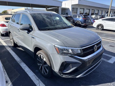 2023 Volkswagen Taos SE