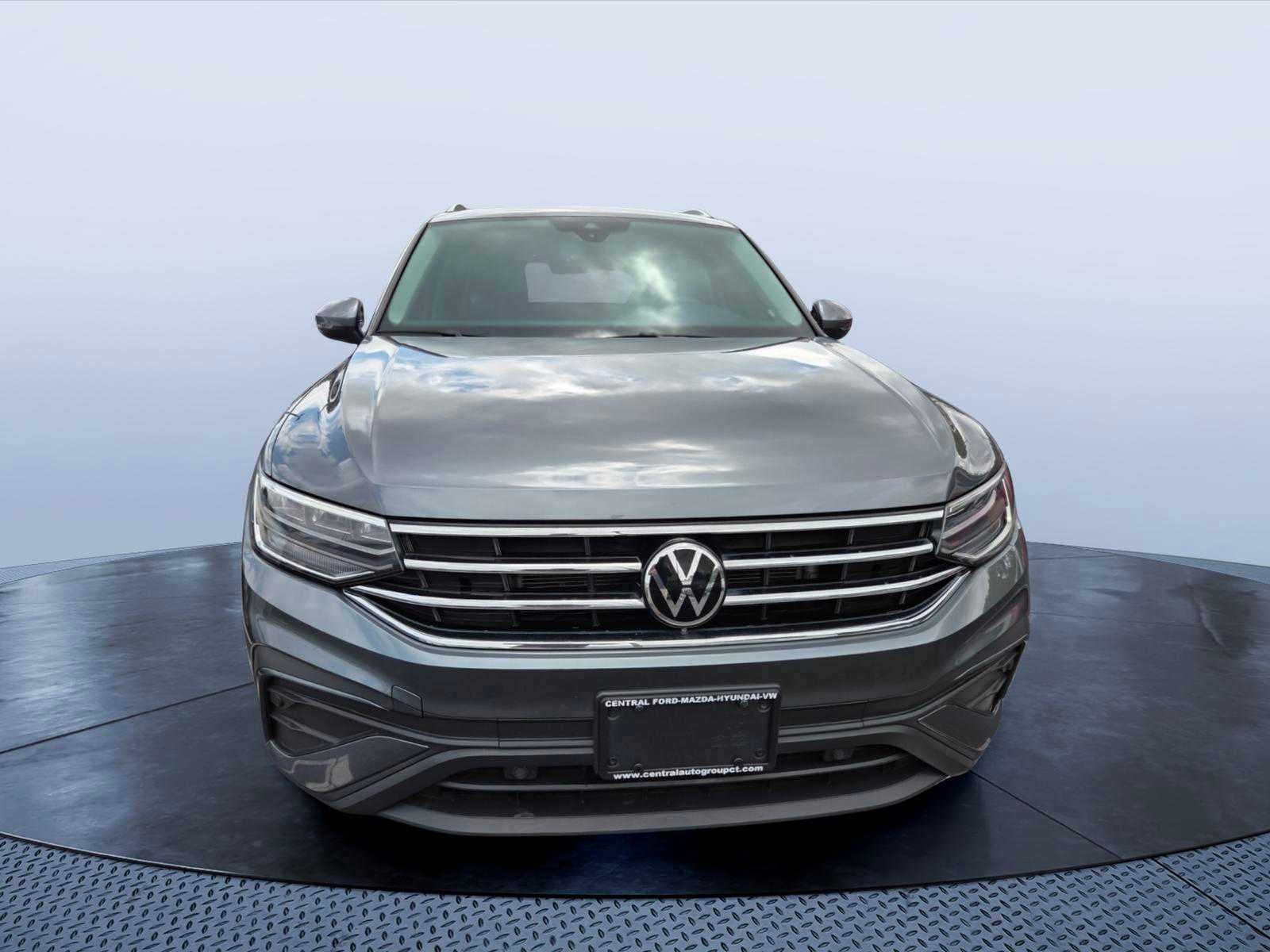2023 Volkswagen Tiguan SE