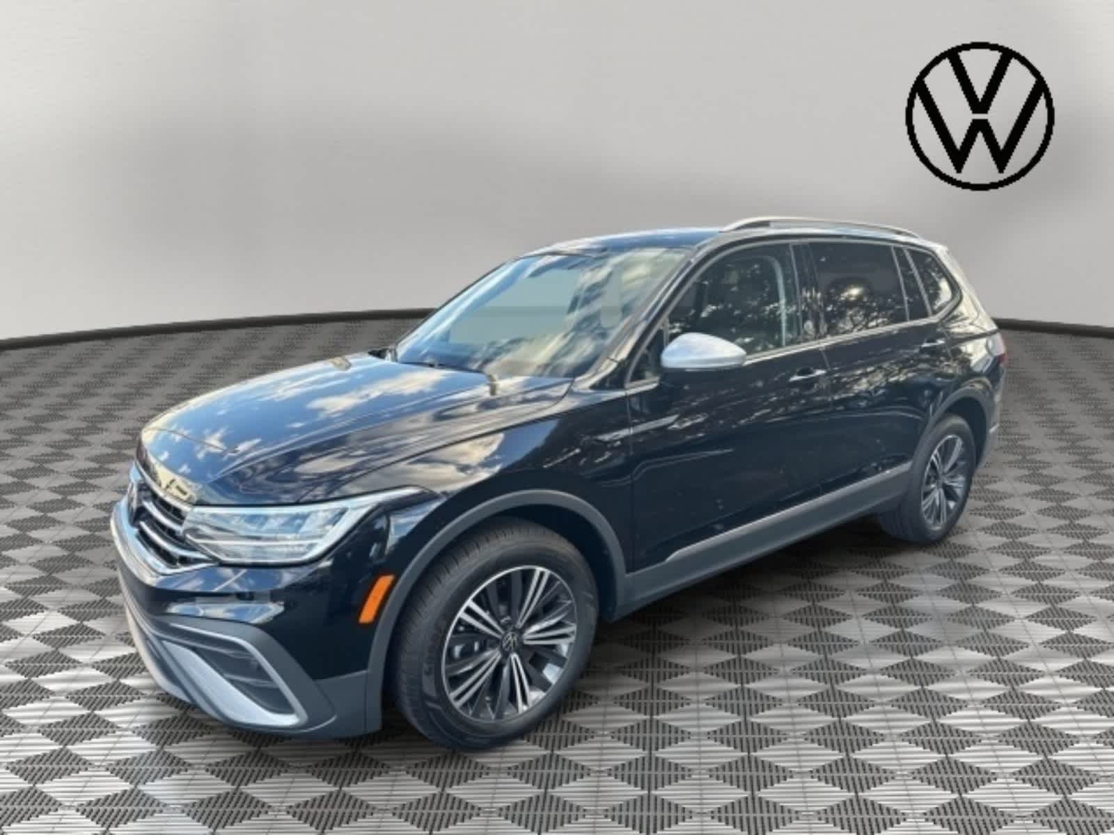 2024 Volkswagen Tiguan Wolfsburg Edition