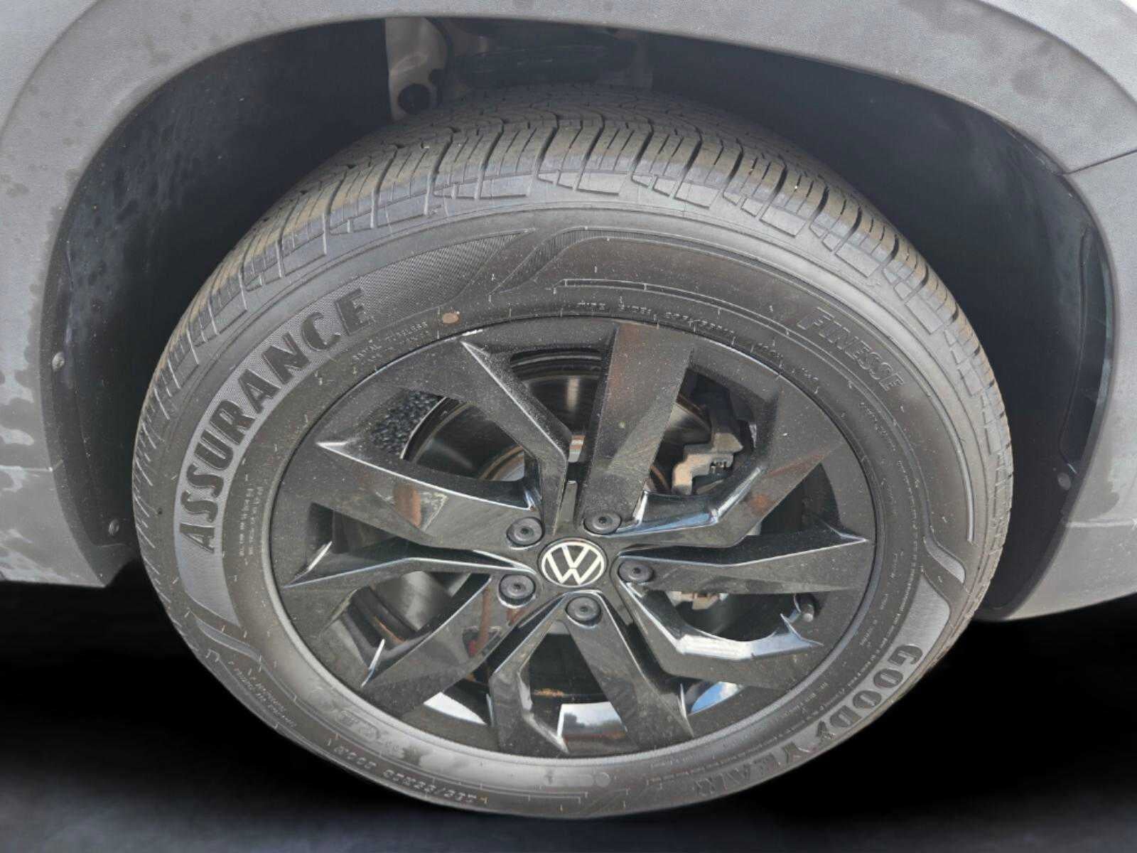 2022 Volkswagen Taos SE