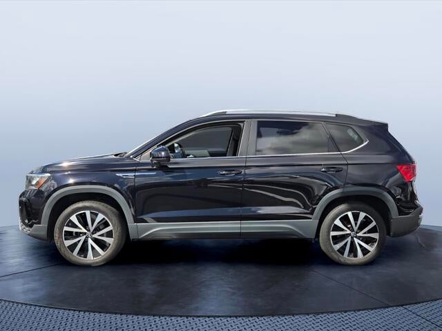 2022 Volkswagen Taos SE