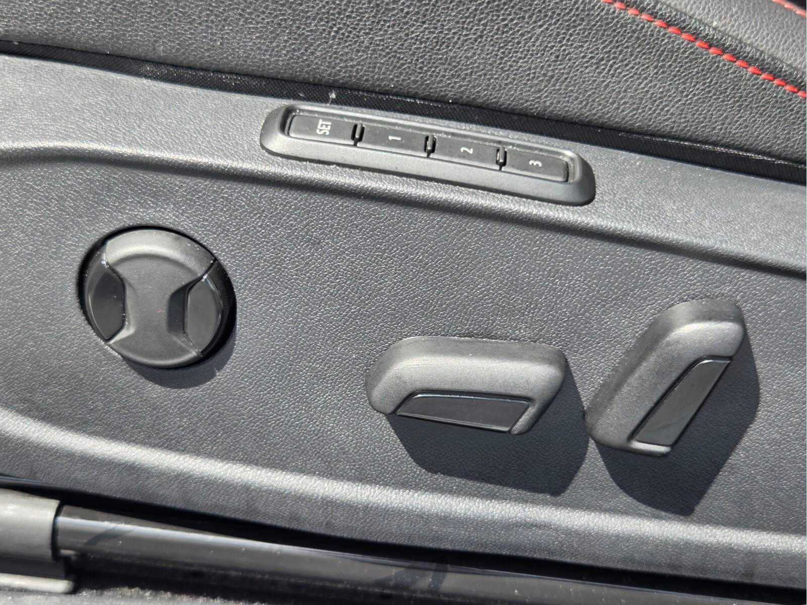 2024 Volkswagen Jetta GLI Autobahn