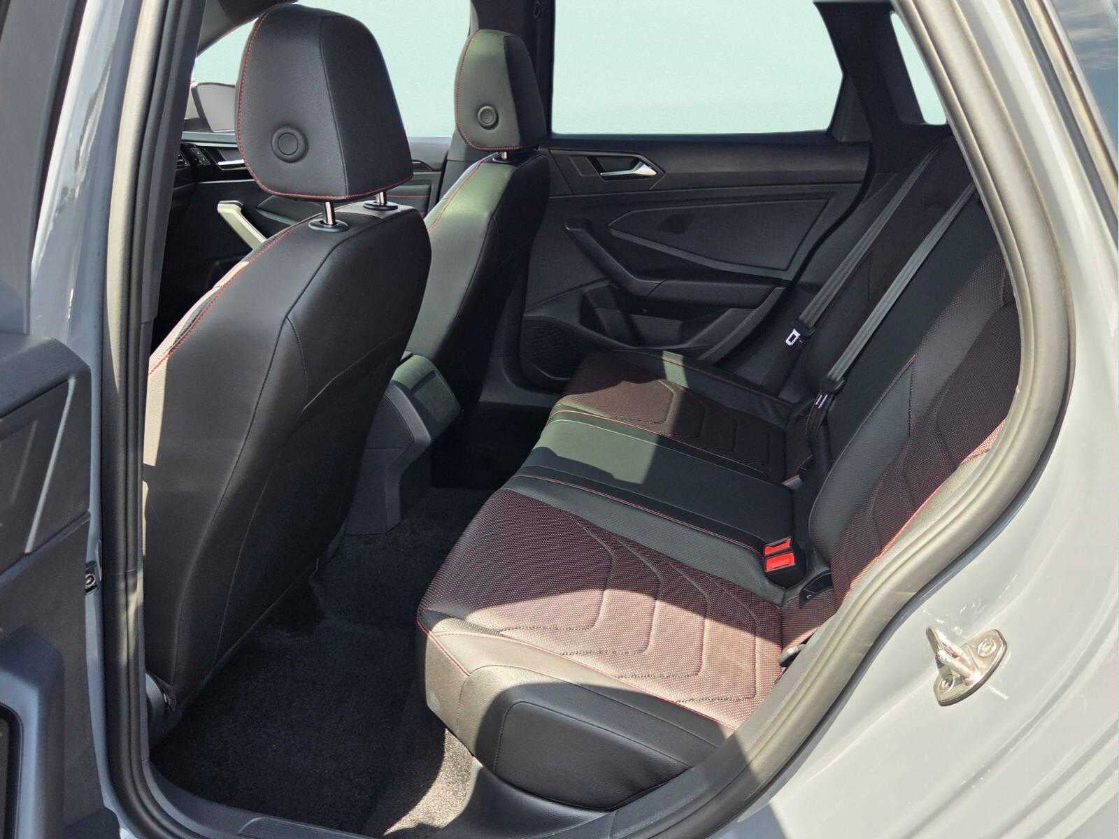 2024 Volkswagen Jetta GLI Autobahn