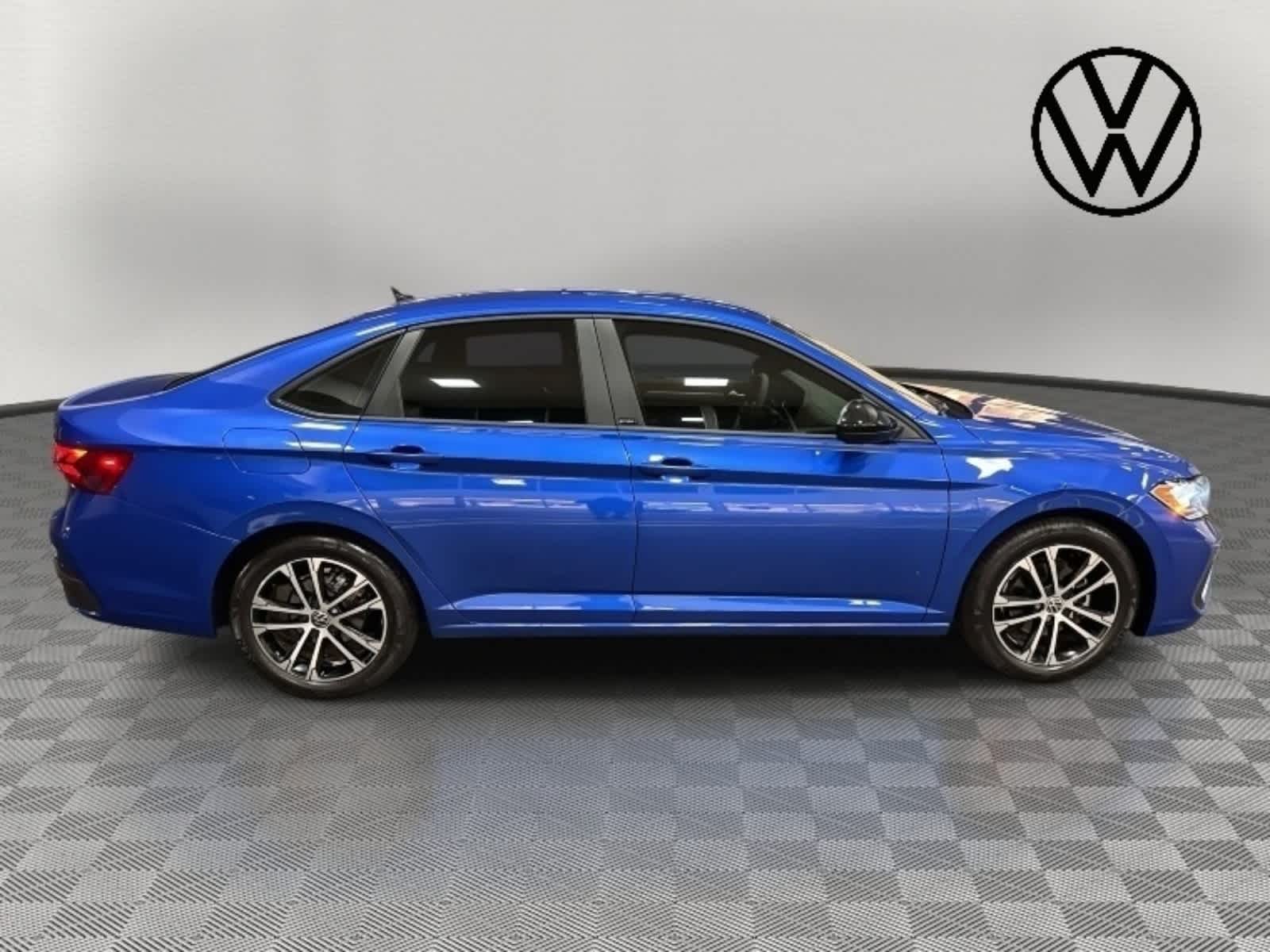 2023 Volkswagen Jetta Sport