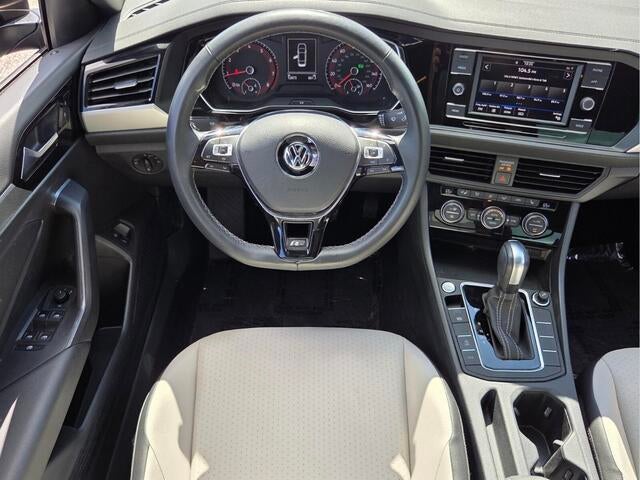 2020 Volkswagen Jetta R-Line
