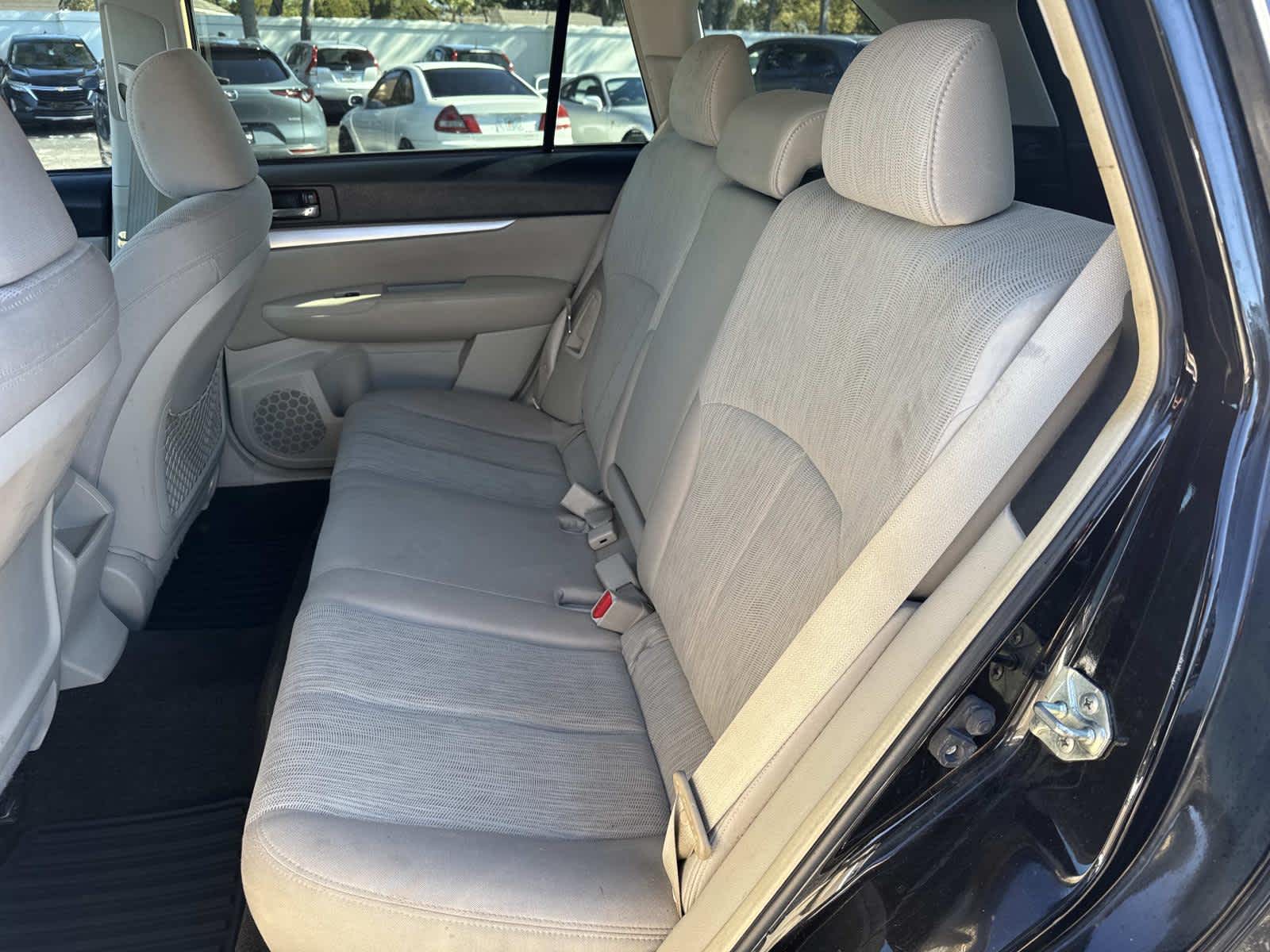 2014 Subaru Outback 2.5i