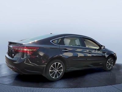 2018 Toyota Avalon Hybrid XLE Premium