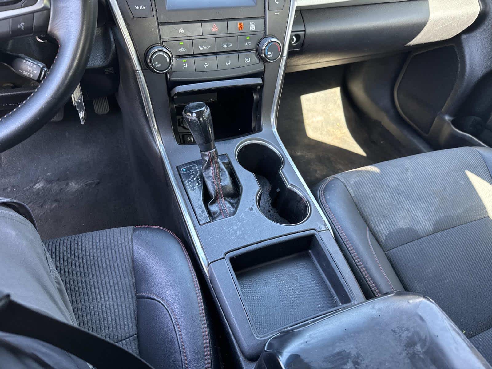 2016 Toyota Camry SE