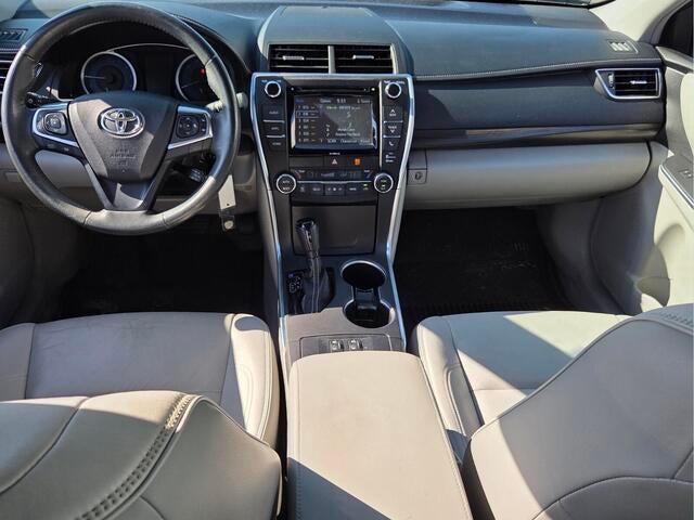 2016 Toyota Camry XLE