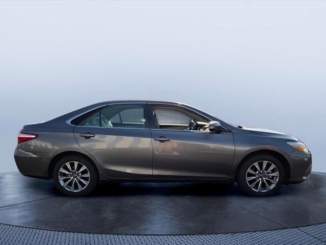 2016 Toyota Camry XLE