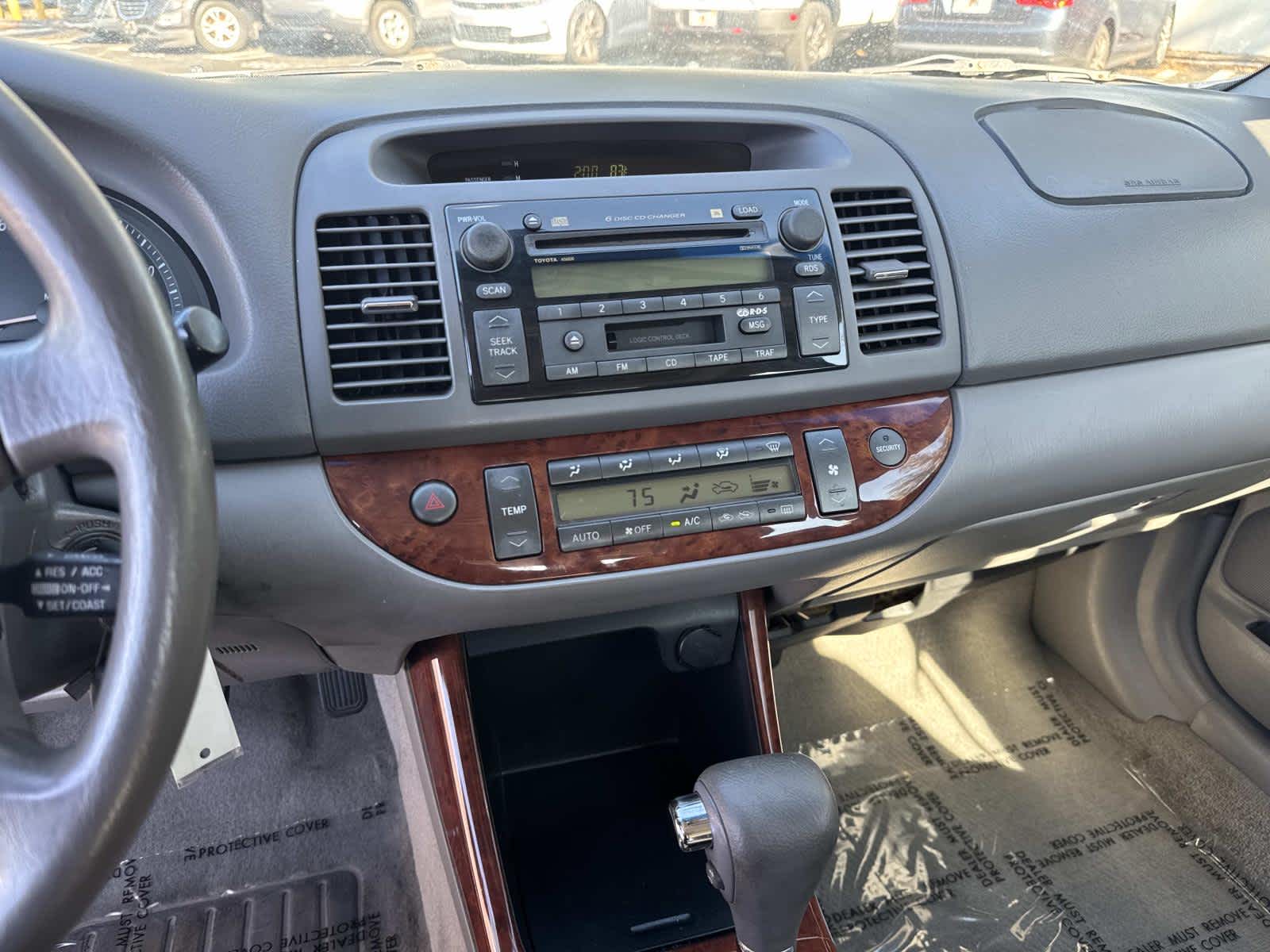 2003 Toyota Camry LE