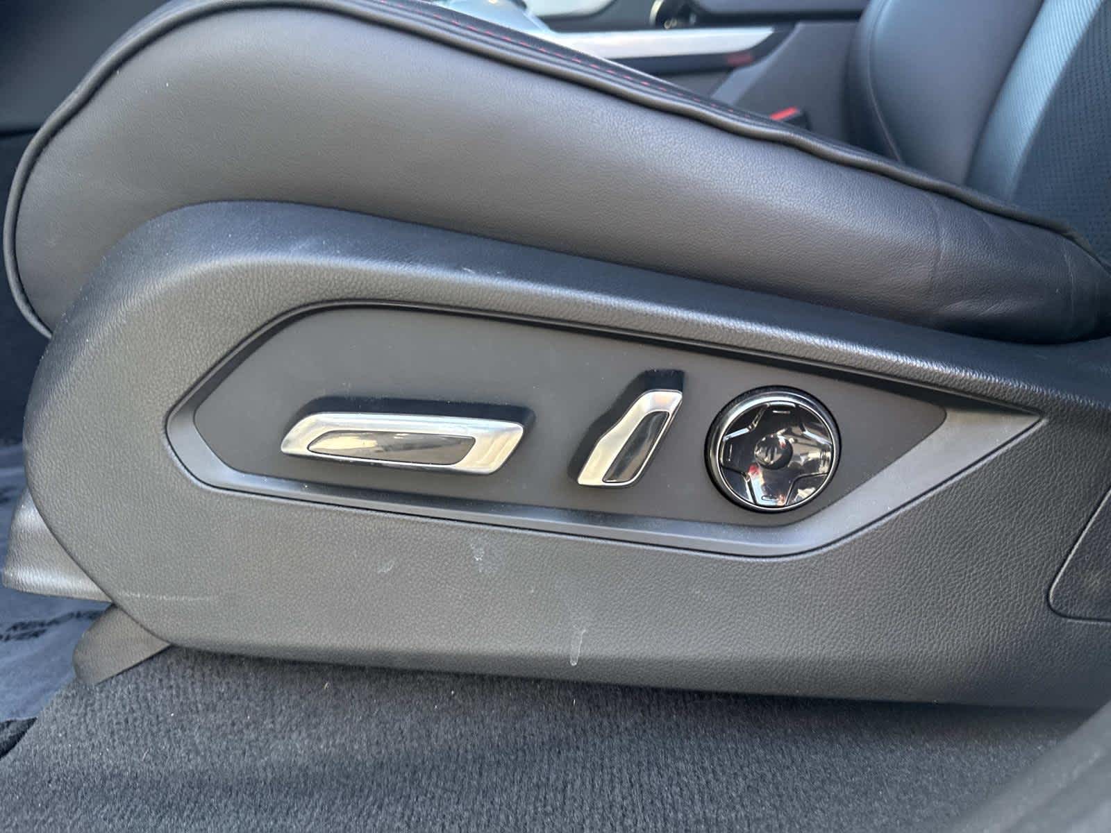 2023 Acura MDX w/A-Spec Package