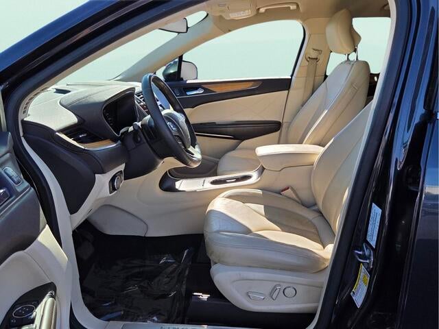 2015 Lincoln MKC Base