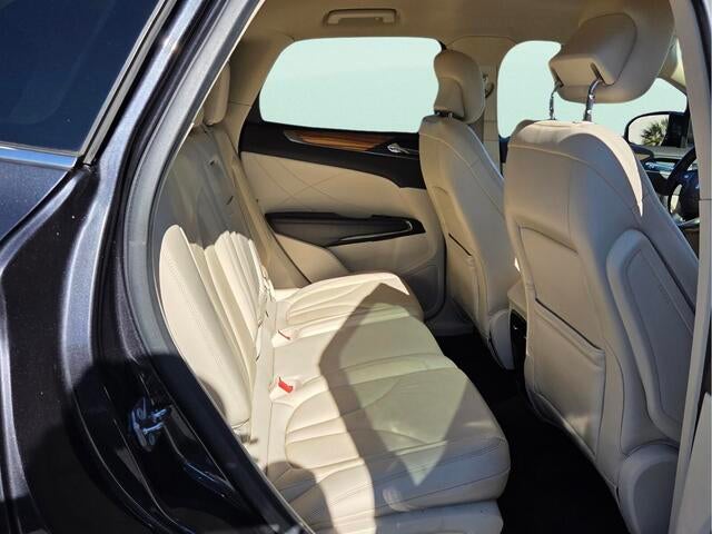 2015 Lincoln MKC Base