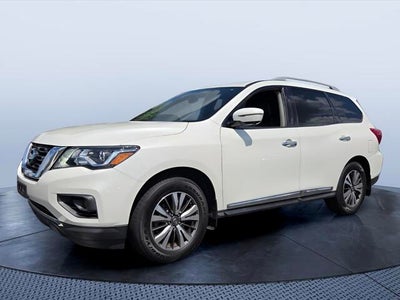 2017 Nissan Pathfinder SL
