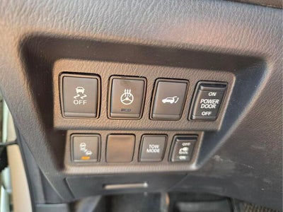 2017 Nissan Pathfinder SL