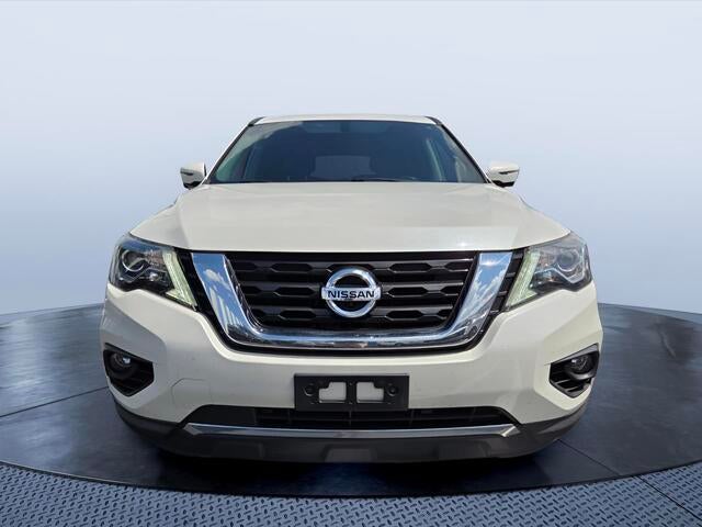 2017 Nissan Pathfinder SL