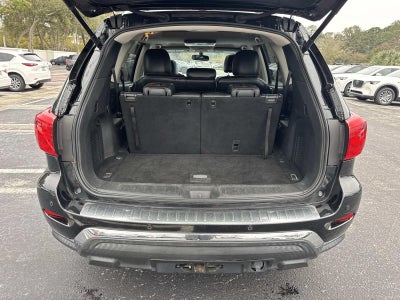 2017 Nissan Pathfinder SL