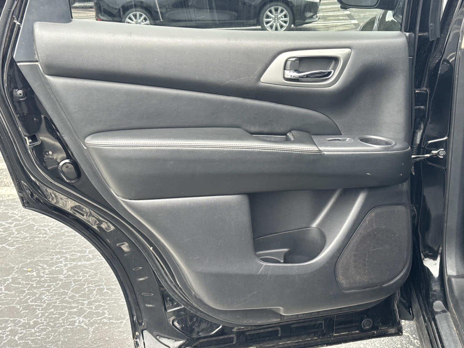 2017 Nissan Pathfinder SL