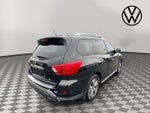 2017 Nissan Pathfinder SL