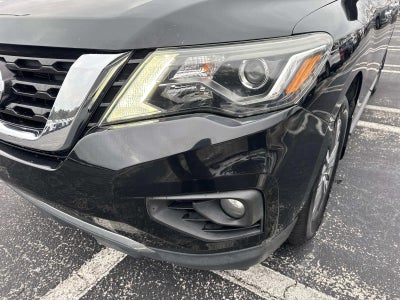 2017 Nissan Pathfinder SL